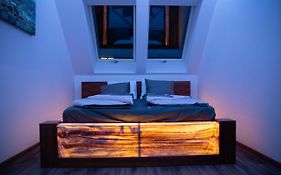 Am-Residence Glg